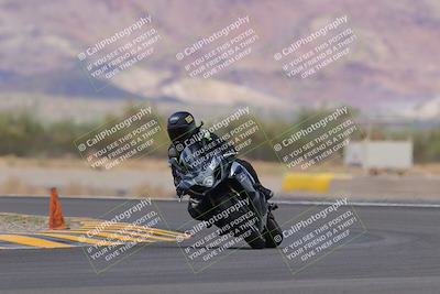 media/Sep-11-2022-SoCal Trackdays (Sun) [[81b7e951af]]/Turn 14 (1130am)/